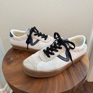 VANS Beige Suede Sport Low Sneakers Womens Shoe Size 5